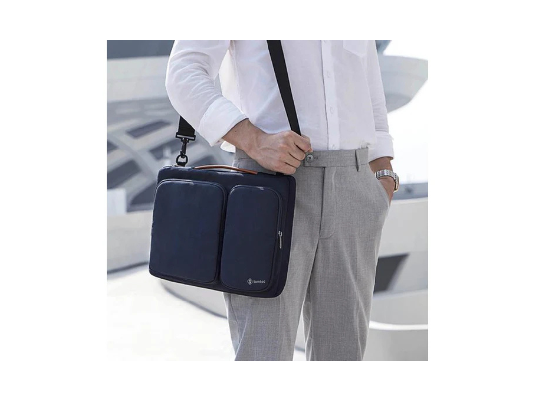 Buy Tomtoc Versatile A42 Bag for 15.6 Buy Tomtoc Versatile A42 Bag for 15.6